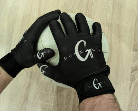 Gunning's Gloves (Black / White)